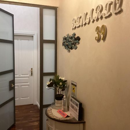 Bed and Breakfast Beb Binario39 Nápoles Exterior foto