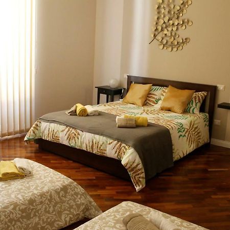 Bed and Breakfast Beb Binario39 Nápoles Exterior foto