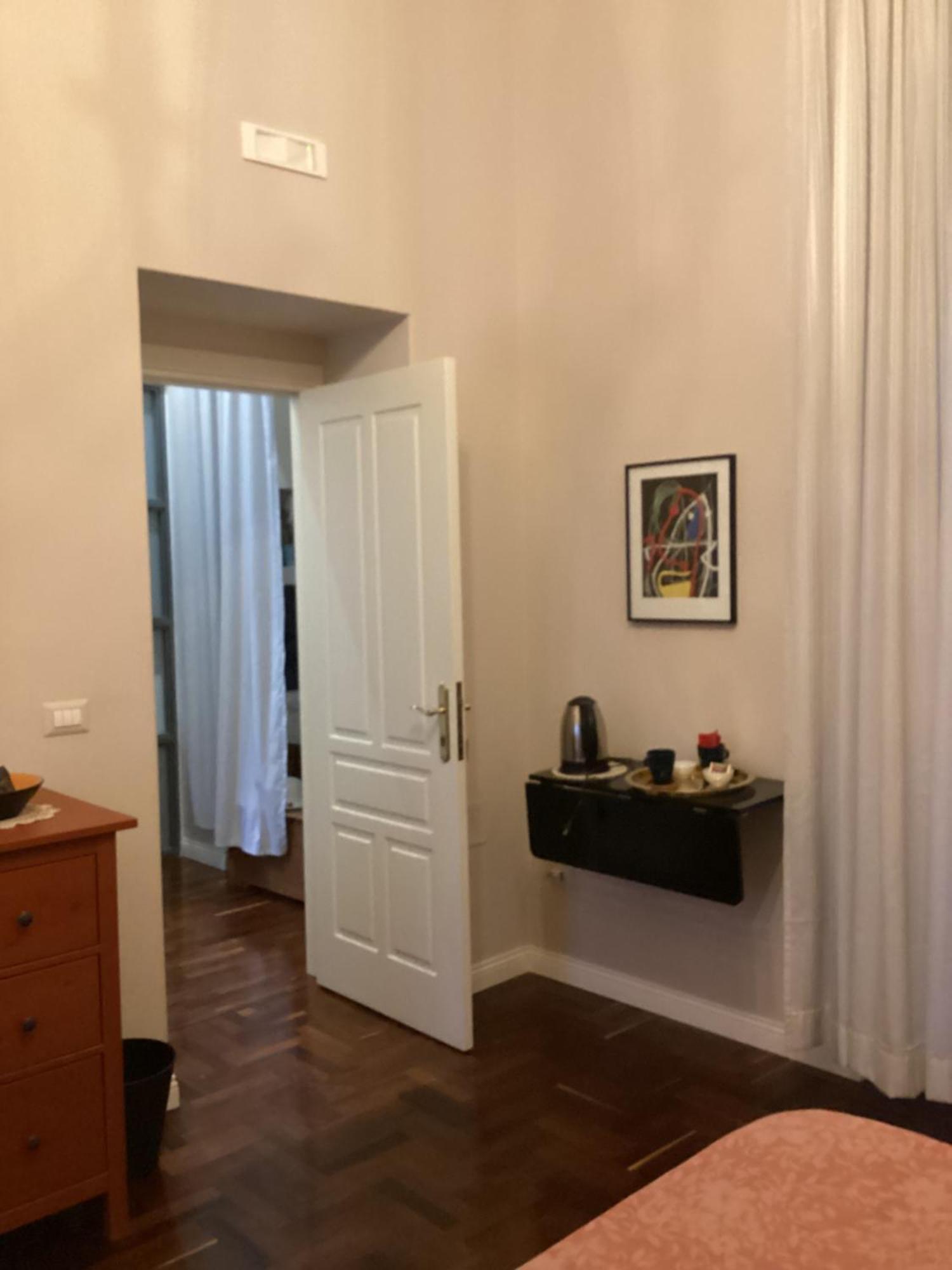 Bed and Breakfast Beb Binario39 Nápoles Exterior foto