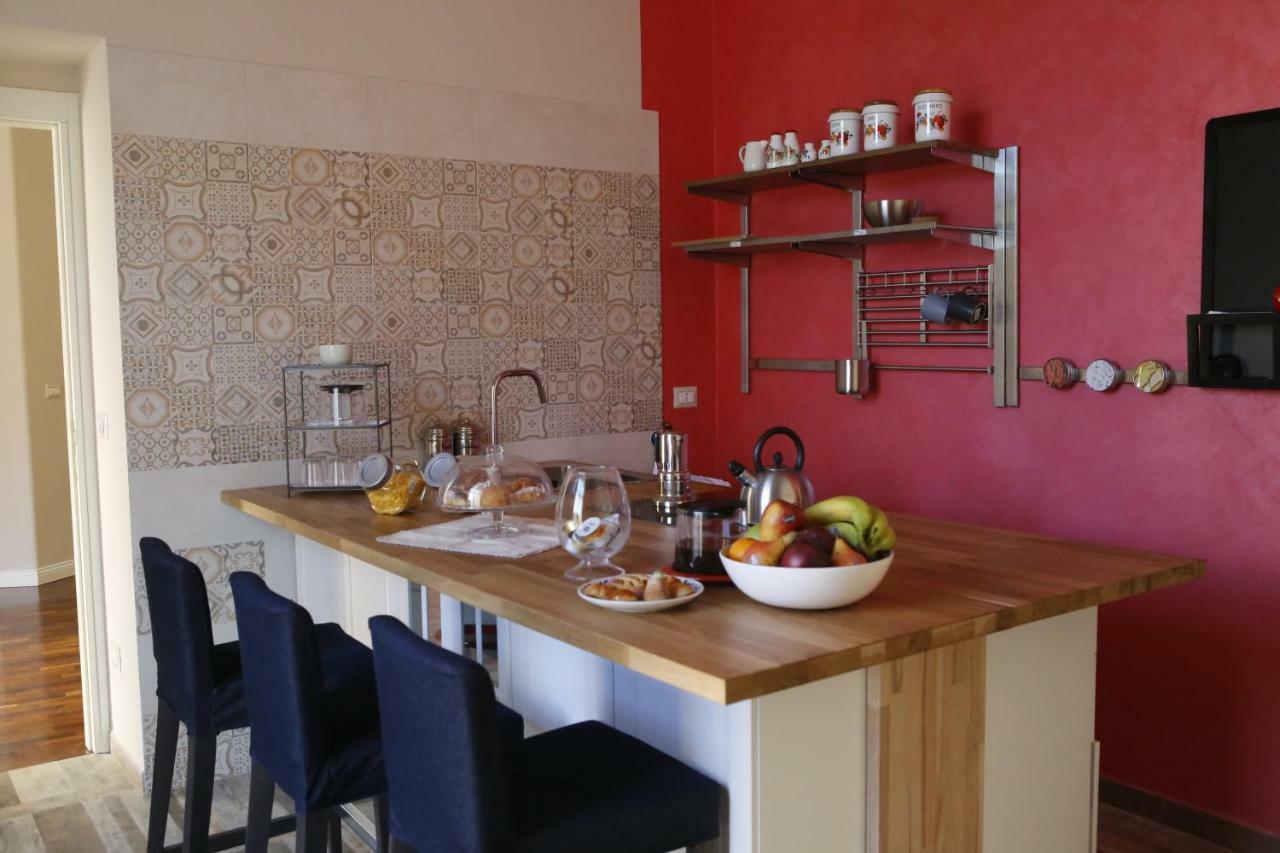 Bed and Breakfast Beb Binario39 Nápoles Exterior foto