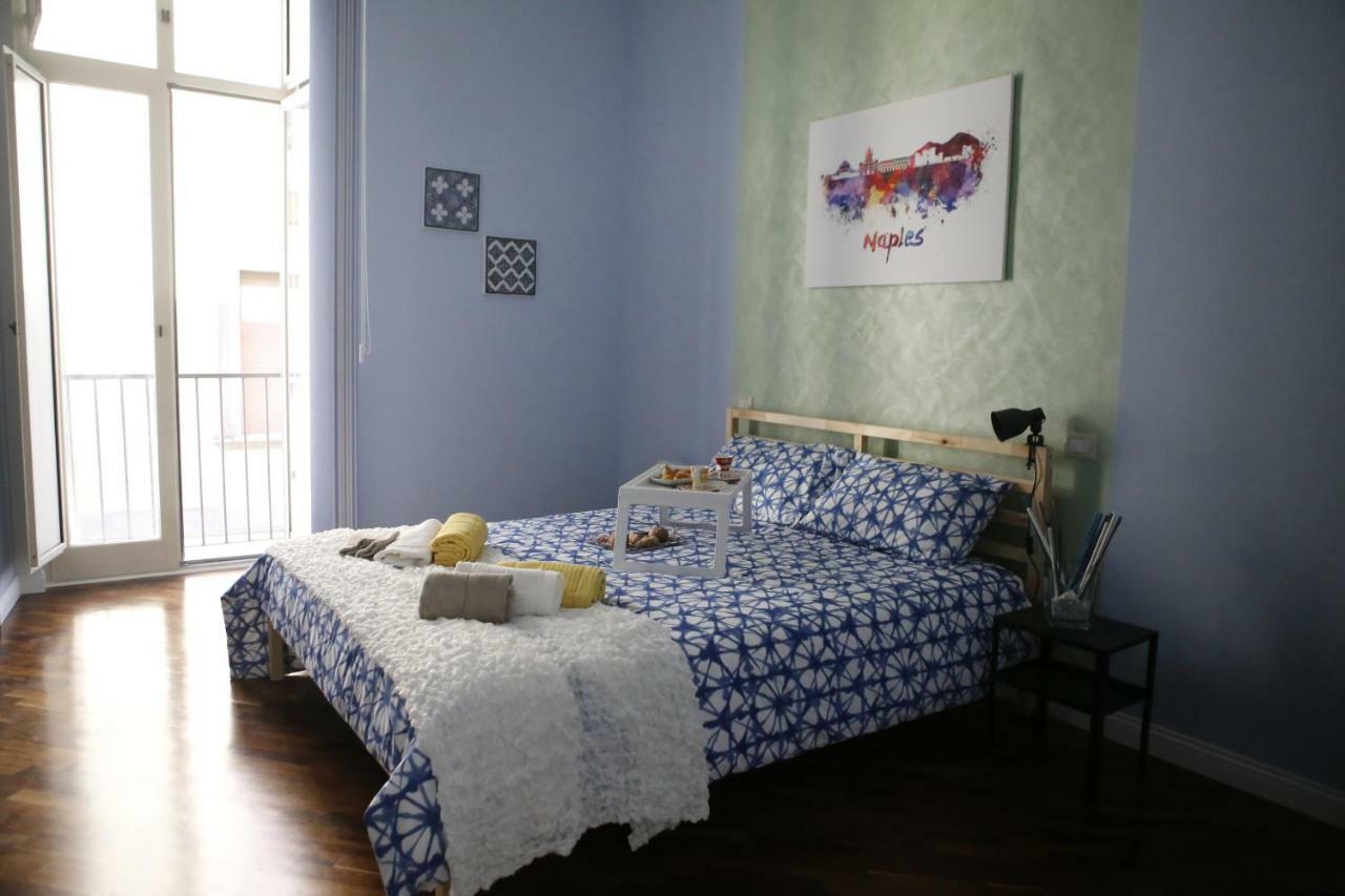 Bed and Breakfast Beb Binario39 Nápoles Exterior foto